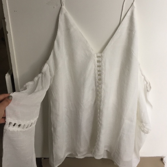 Sabo Skirt off-the-shoulder white boho cutout top/beach coverup - Picture 2 of 3
